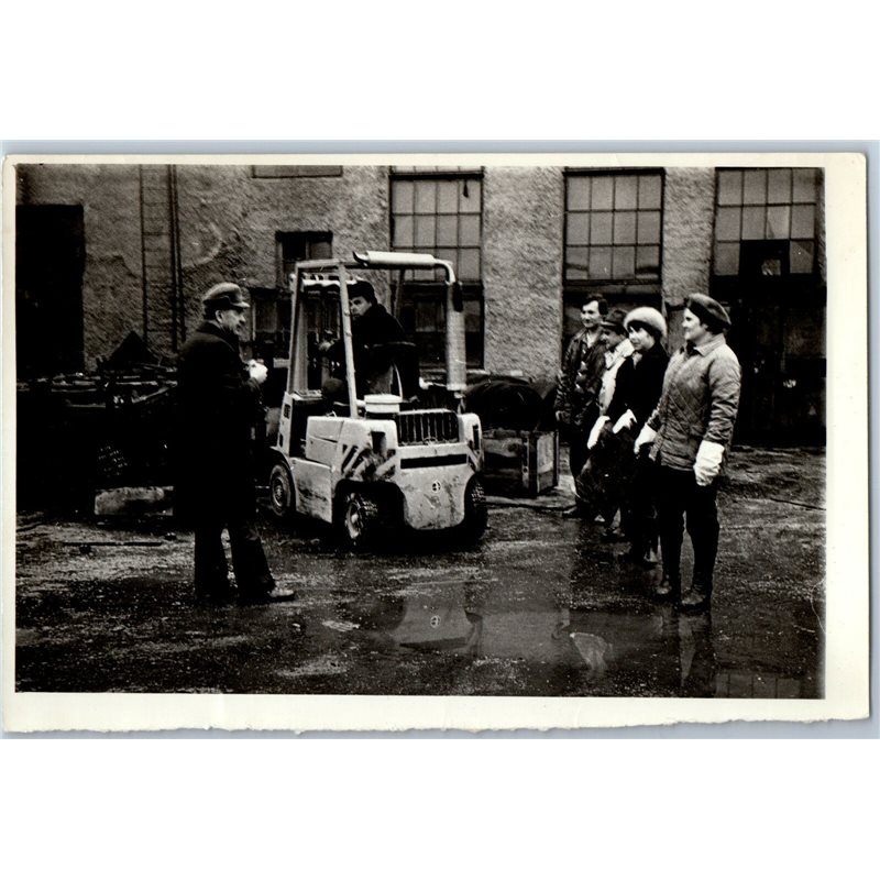 Man & Women Worker Socialist Construction machinery USSR Soviet Original Photo