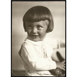 1920s PRETTY Smiling Little Girl in Studio Old Fashion Russian antique photo