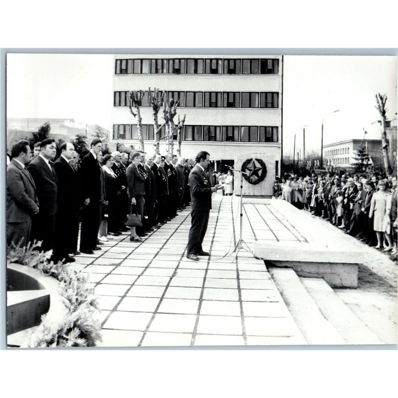 Monument WWII War veterans Victory Day at the factory USSR Soviet Orig Photo