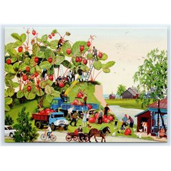 WILD STRAWBERRY Fantasy City Harvest Peasant Russian New Postcard