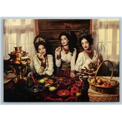 3 RUSSIAN WOMEN Beauty in Folk Dress drink Tea Samovar Ethnic Folk New Postcard