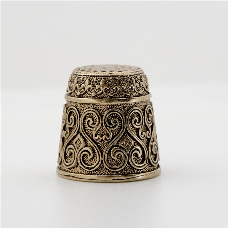 Thimble FLORAL Ethnic Pattern Needlework Solid Brass Metal Russian Souvenir